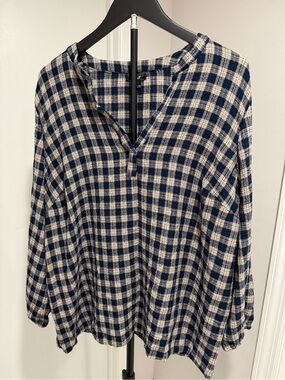 Felina Navy & Cream Plaid Tunic Blouse